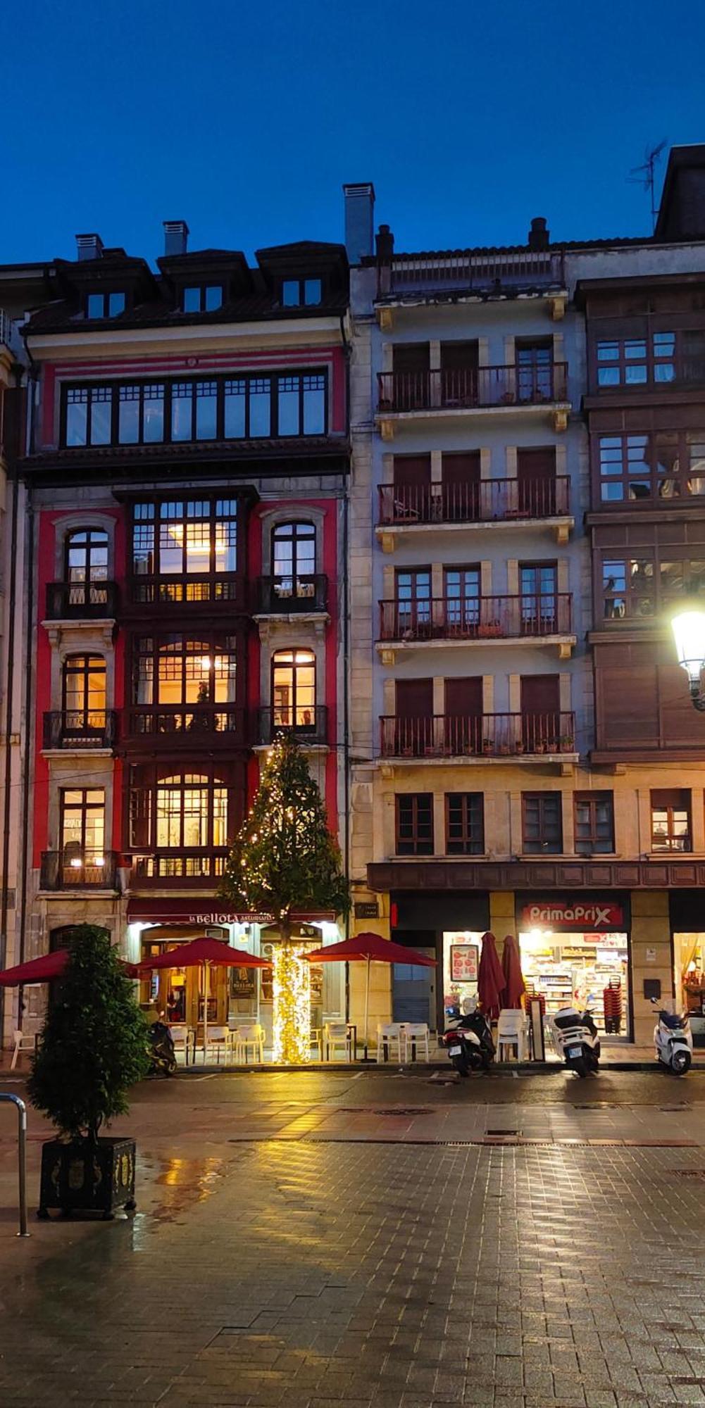 Oviedo Centro- Parking Gratuito Apartman Kültér fotó