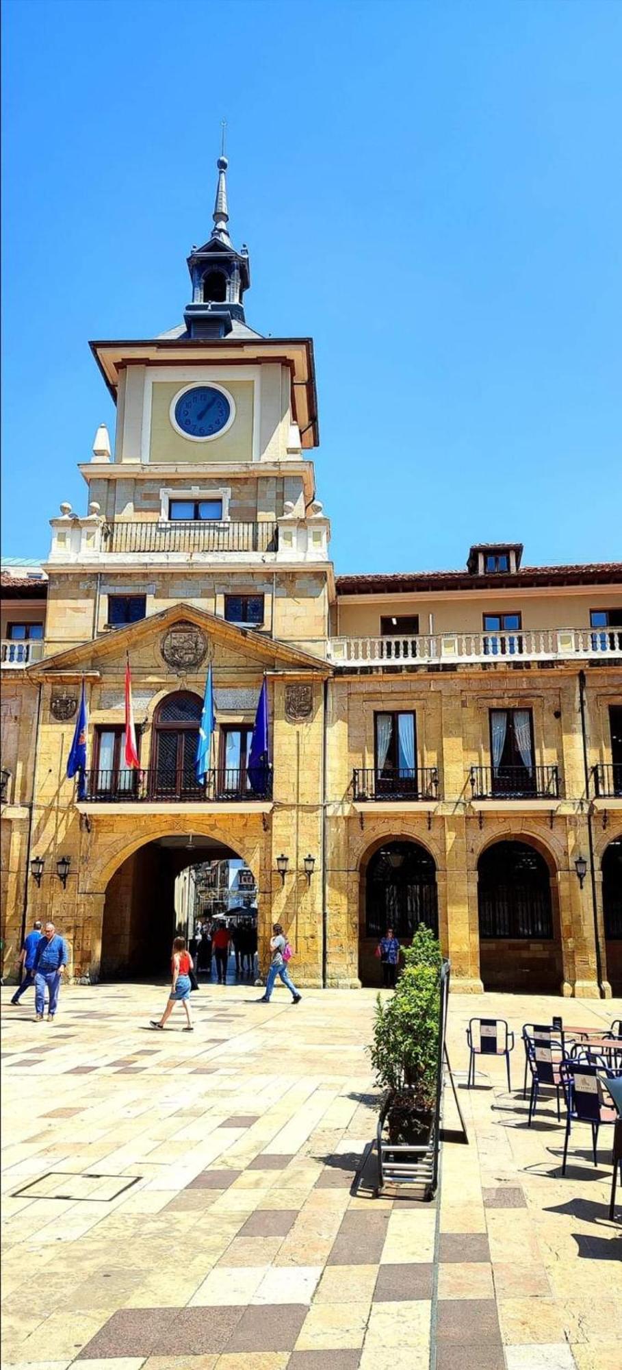 Oviedo Centro- Parking Gratuito Apartman Kültér fotó